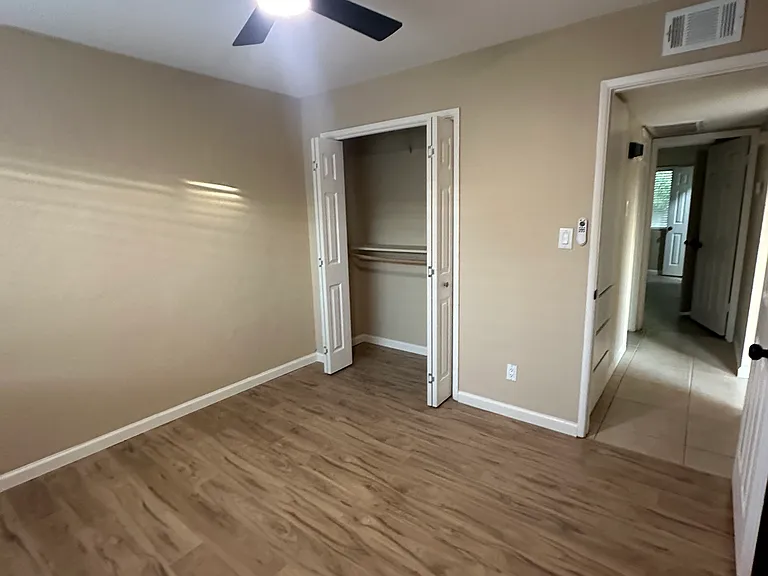 919 E Tuckey Ln #3 — Photo 11