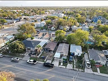 2nd image of 3120 W Martin St