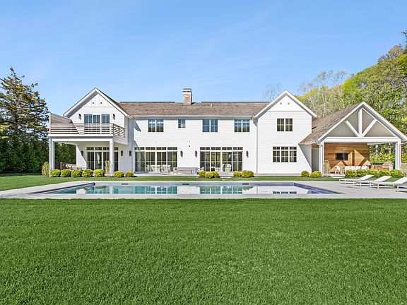 3rd image of 1449 Deerfield Rd