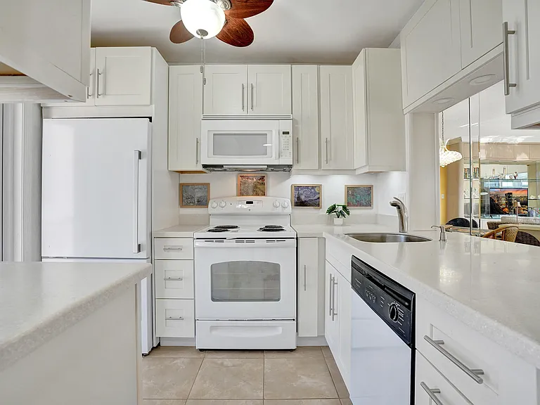 1481 Ocean Blvd #412A — Photo 18