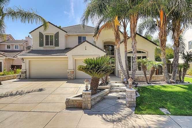 1st image of 1610 Eastlake Cir