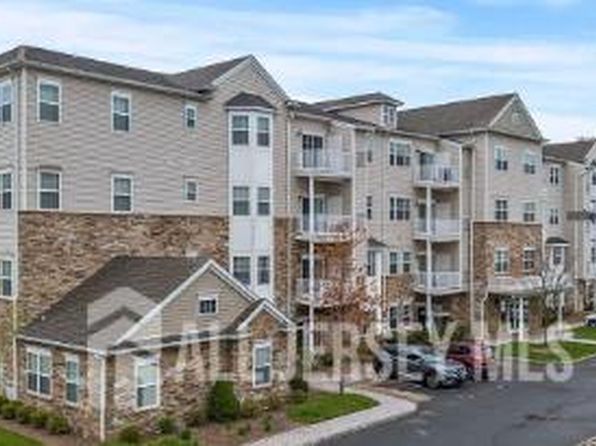 445 Tower Blvd #E