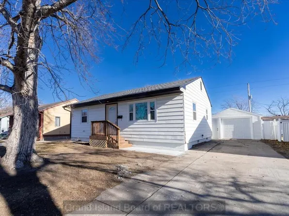 1415 N Grand Island Ave, Grand Island, NE 68803