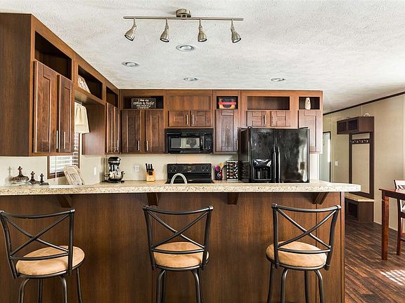 4th image of 5515 Ariola Ln