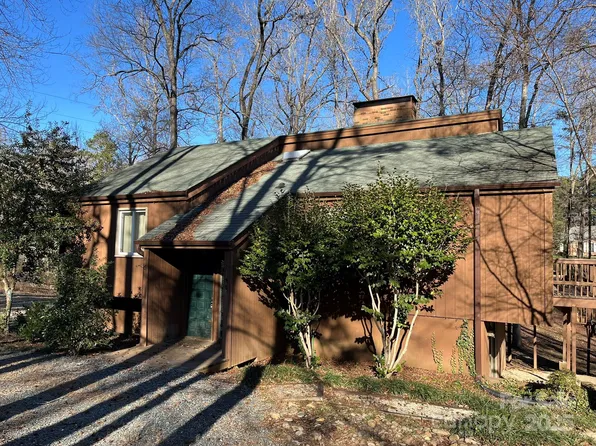 807 Brunson Dr, Albemarle, NC 28001