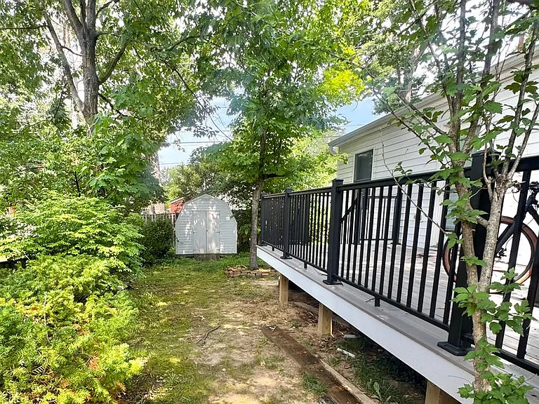 42 S Park Dr — Photo 9