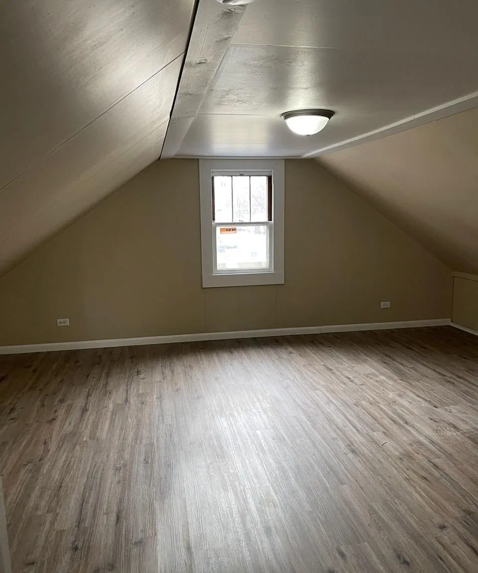 4 bed, 1300 sqft, $1,650 — Photo 3