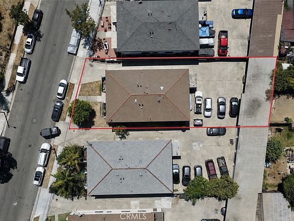 2nd image of 415 S 6th St