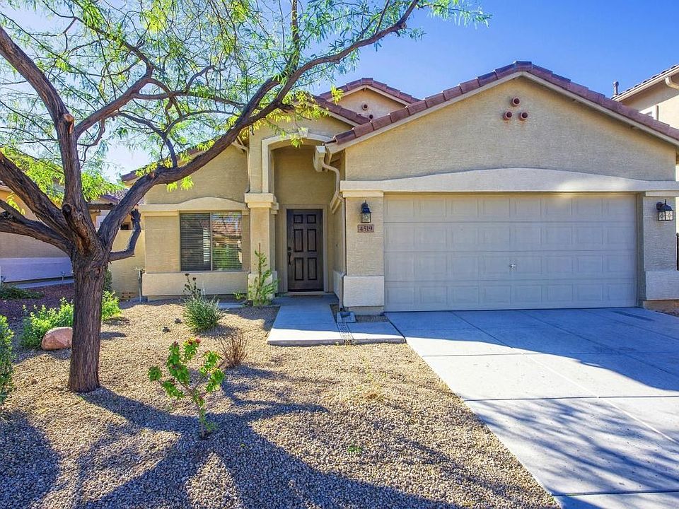 001_Nice Curb Appeal