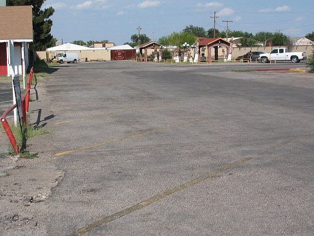 2nd image of 2120 Andrews Hwy