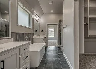 6312 NW 157th St — Photo 23