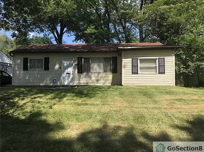 1st image of 10078 Earl Dr