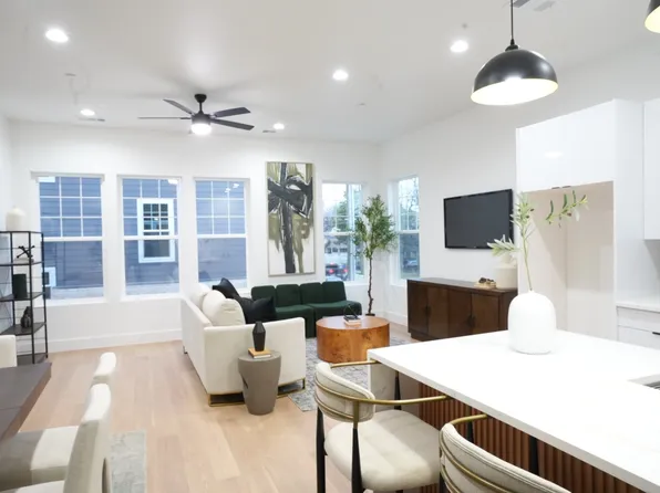 629 N Tyler St, Dallas, TX 75208