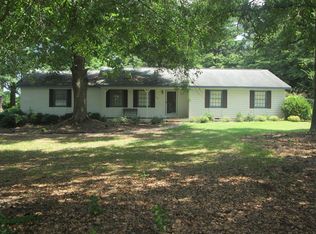 105 Big Oak Dr, Macon, GA 31211