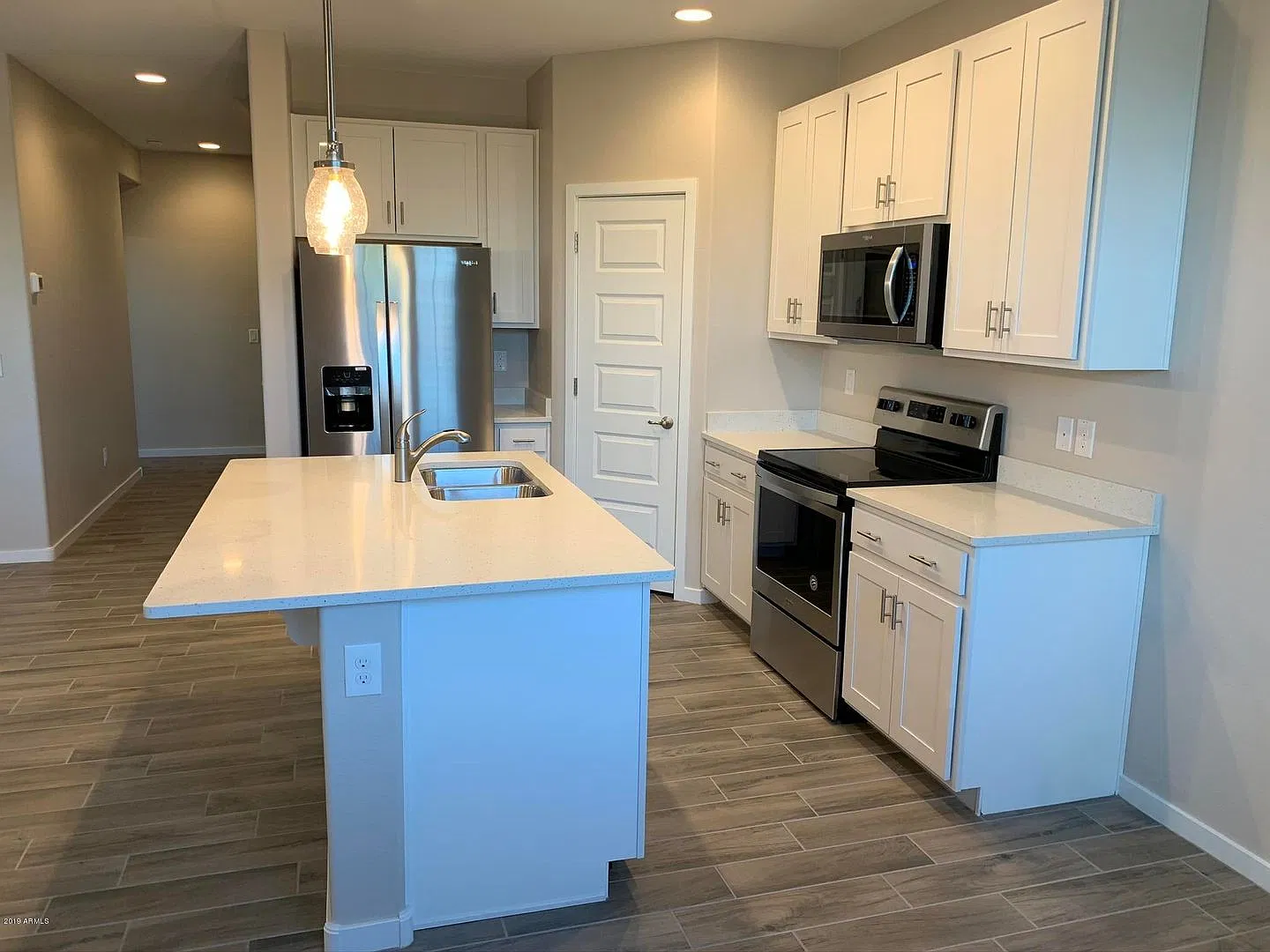 Unique opportunity! Rent a updated townhome in Tempe!! — Photo 3