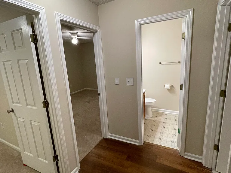 5017 Westview St — Photo 10