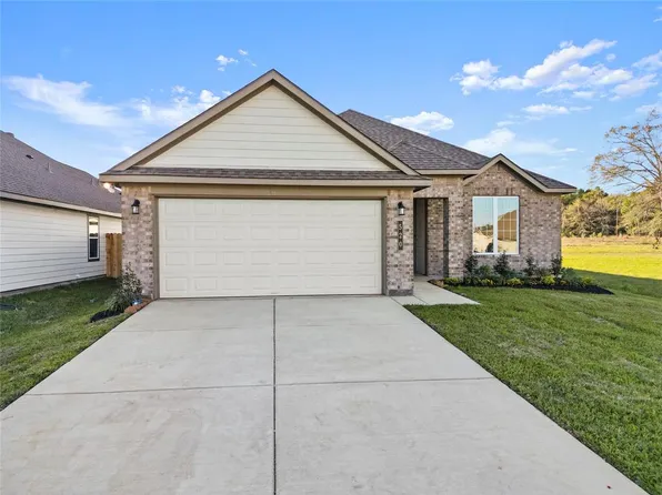 520 Shoreview Drive, Conroe, TX 77303