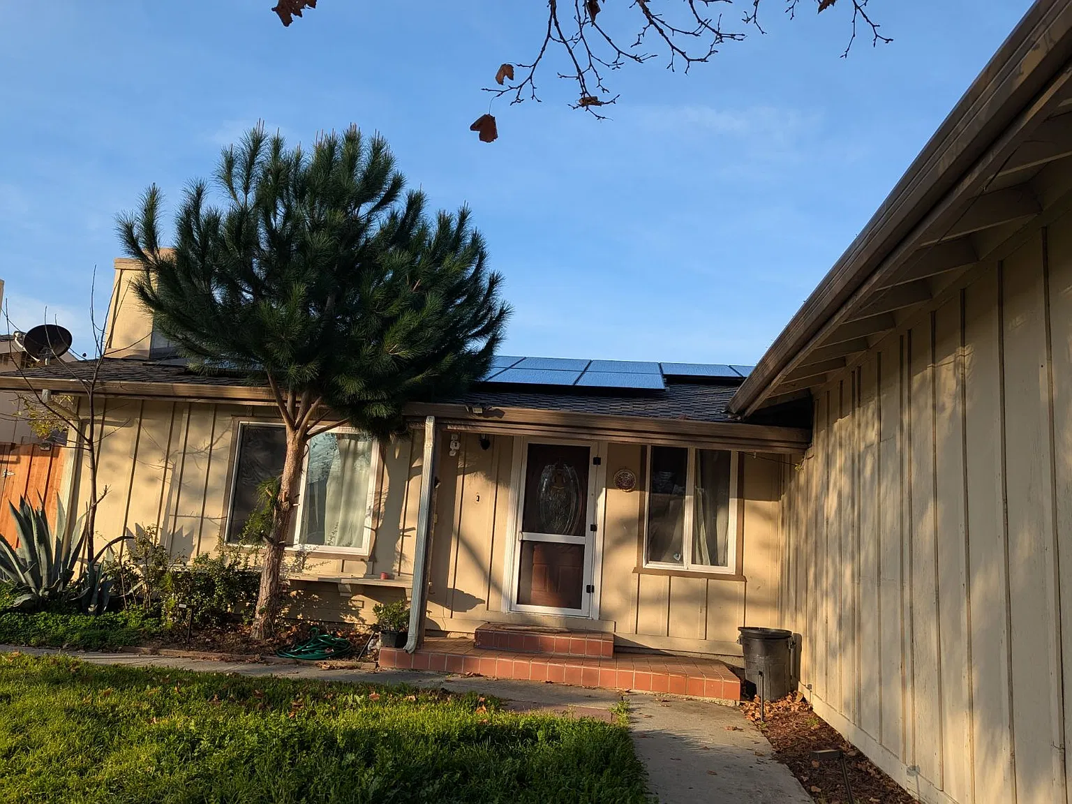 2 bed, 500 sqft, $1,550 — Photo 2