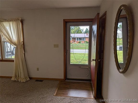 4th image of 316 Crestwood Drive