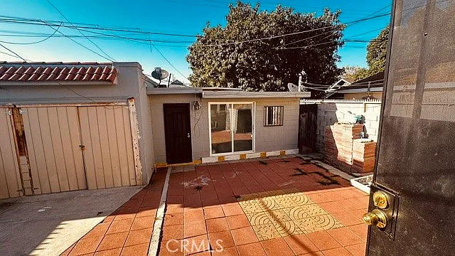 2 bed, 720 sqft, $2,500 — Photo 4