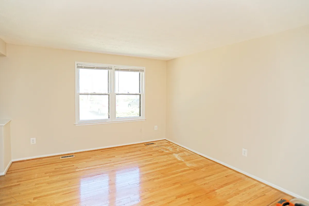 Building Photo - 329 Gundry Dr