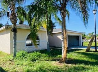321 Lake Daisy Loop, Winter Haven, FL 33884