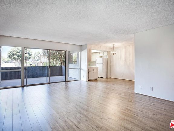 5th image of 5300 Fairview Blvd APT 4