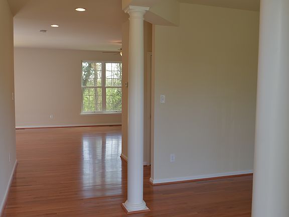2nd image of 1625 Lafayette Blvd