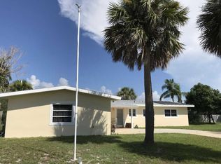 1071 Bali Rd, Cocoa Beach, FL 32931