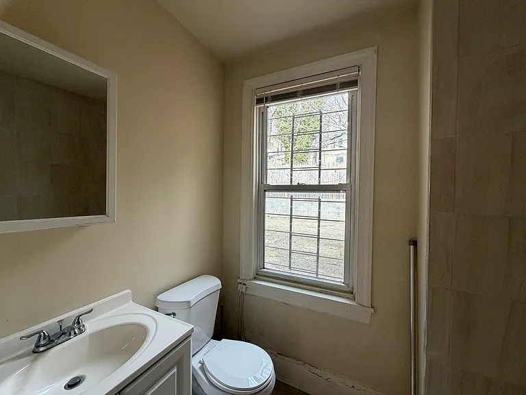 1st floor Bathroom