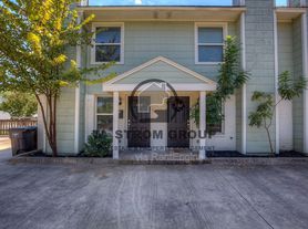 1500 Lipscomb St, Fort Worth, TX