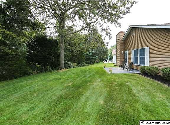 2nd image of 1957 Cherryvale Ct