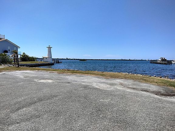 4th image of 150 Old Englewood Rd Lot 23