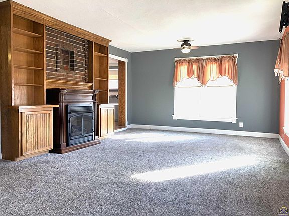 3rd image of 108 Highland Ave