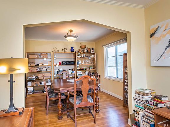 3rd image of 1201-1203 45th Ave #1203