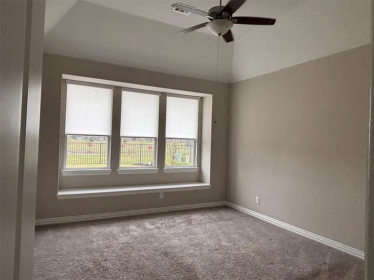 7414 Evelyn Grove Dr — Photo 15