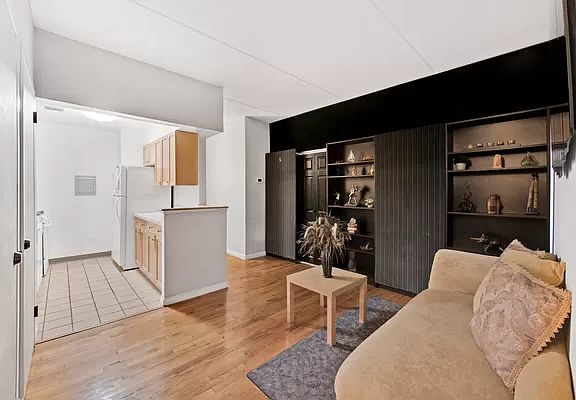 3rd image of 1825 Madison Ave APT 2L