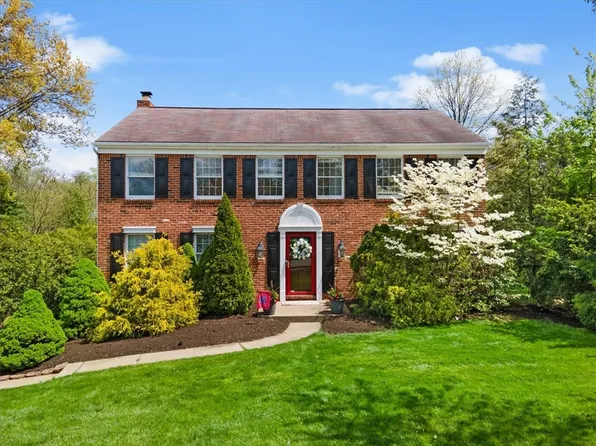 104 Marshall Dr, Pittsburgh, PA 15228