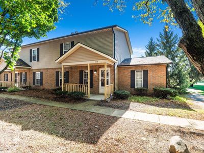 1172 Worthington Woods Blvd, Columbus, OH, 43085