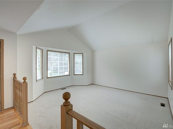 5th image of 22904 NE 16th Pl