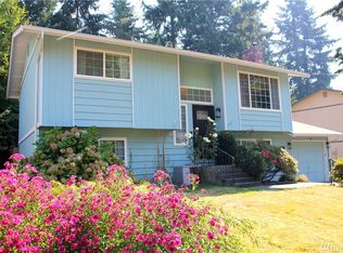 17505 Palomino Dr, Bothell, WA 98012