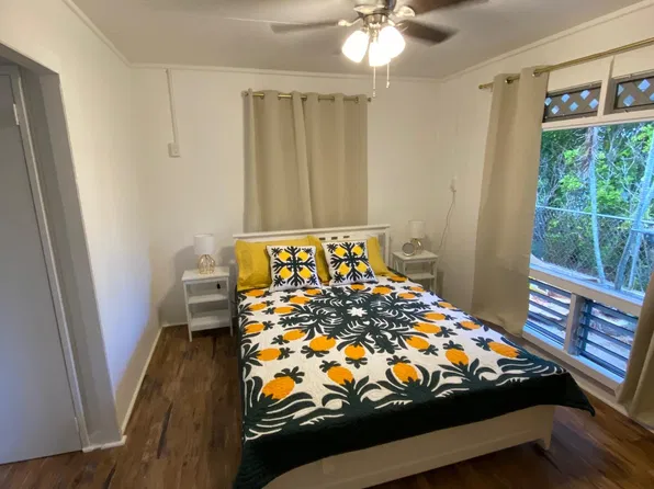 (undisclosed Address), Kailua, HI 96734