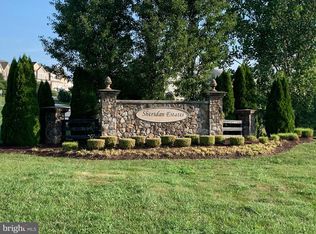163 Five Forks Dr, Harpers Ferry, WV 25425