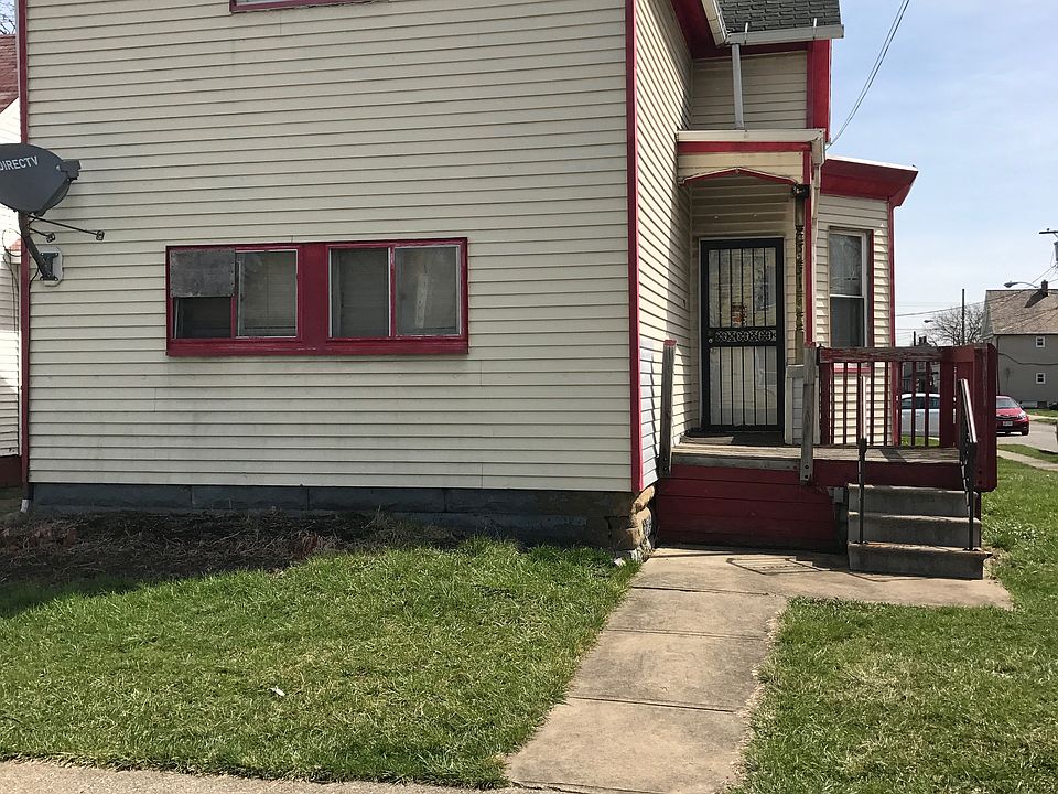 2nd image of 3231 W 46th St