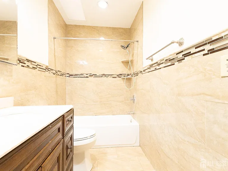 158 Terrace Ave — Photo 18