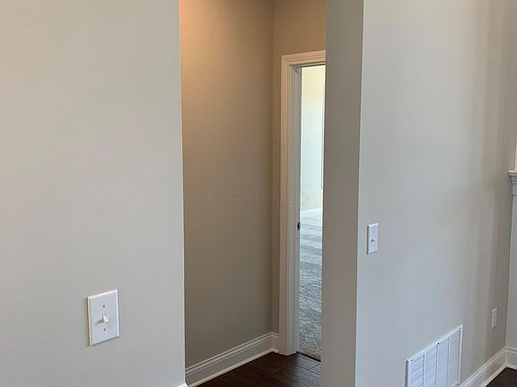 4th image of 1849 Gingerfield Way