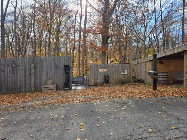 436 Lakelly Rd, Wilmington, OH 45177