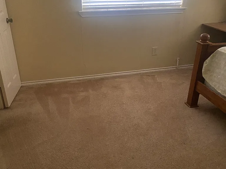 2738 Belmeade Dr — Photo 2