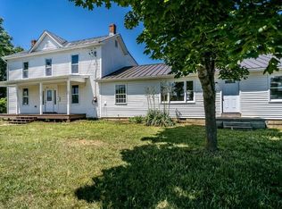 407 Lee Ave, Elkton, VA 22827