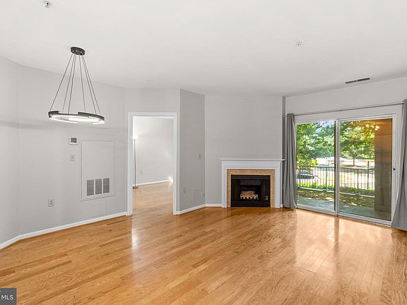 5th image of 12919 Alton Sq APT 119